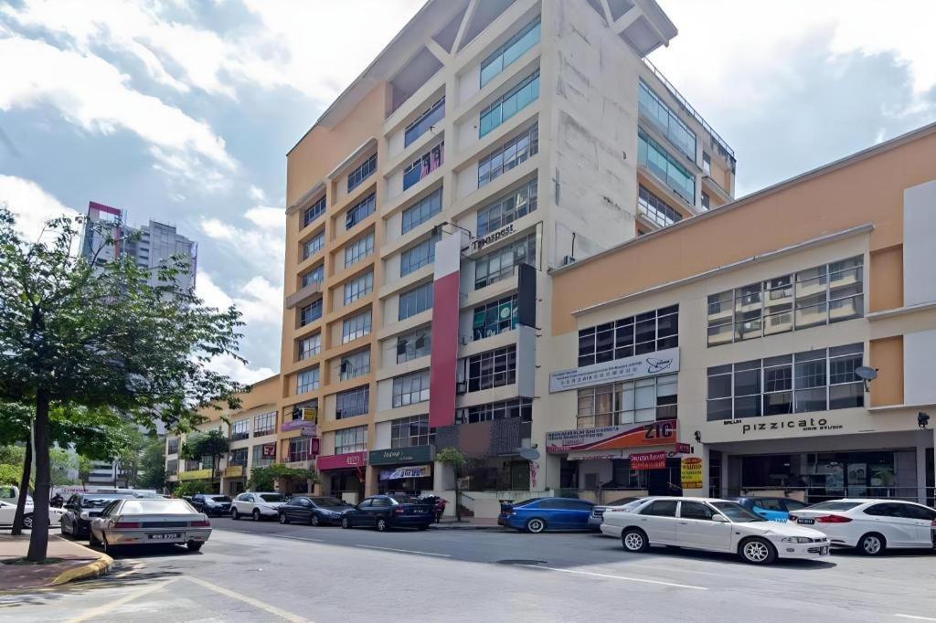 Oyo 90429 Hotel Narasindo Kuala Lumpur Bagian luar foto