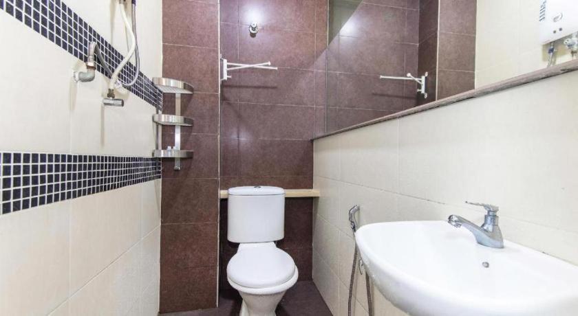 Oyo 90429 Hotel Narasindo Kuala Lumpur Bagian luar foto